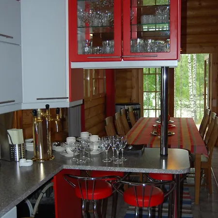Ollinmaeki Vineyard Guest house