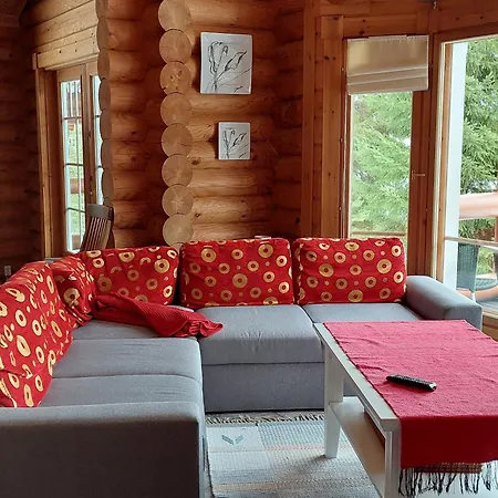 Ollinmaeki Vineyard Guest house